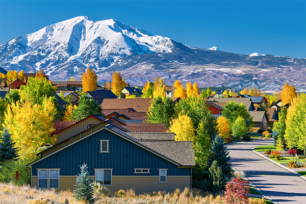 Houses in mountain town with mountain landscape