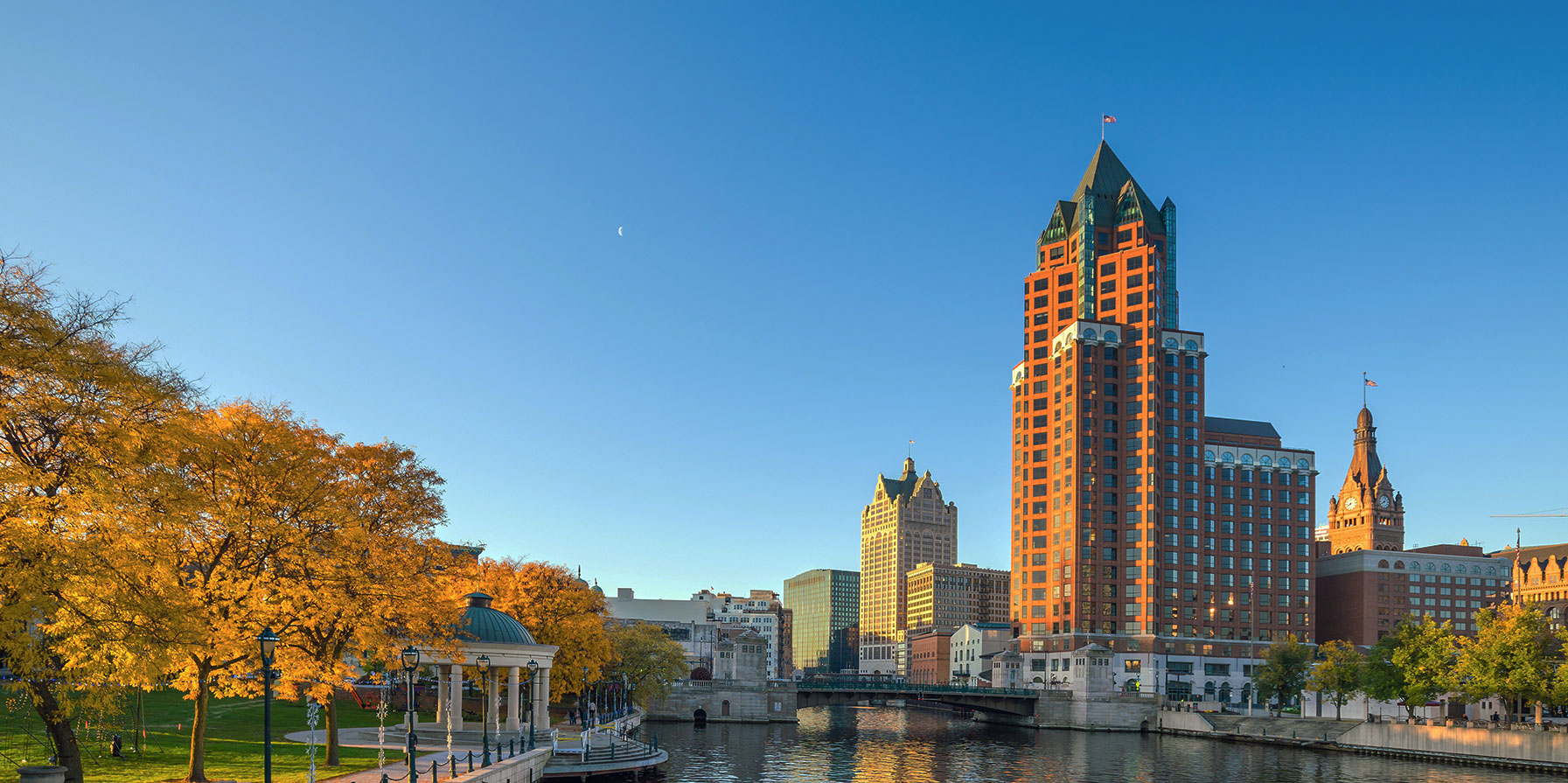 2023 Best Real Estate Agents in Milwaukee, WI Home & Money