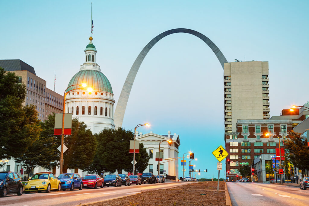 Pros and Cons of Moving to St. Louis, MO Home & Money