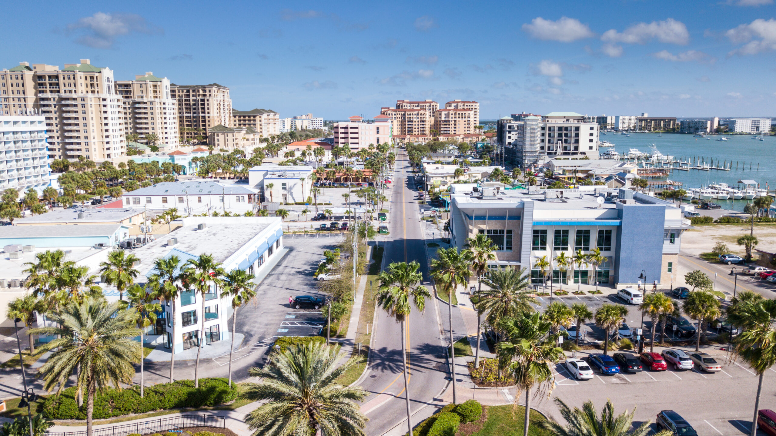 Pros and Cons of Living in Clearwater, FL