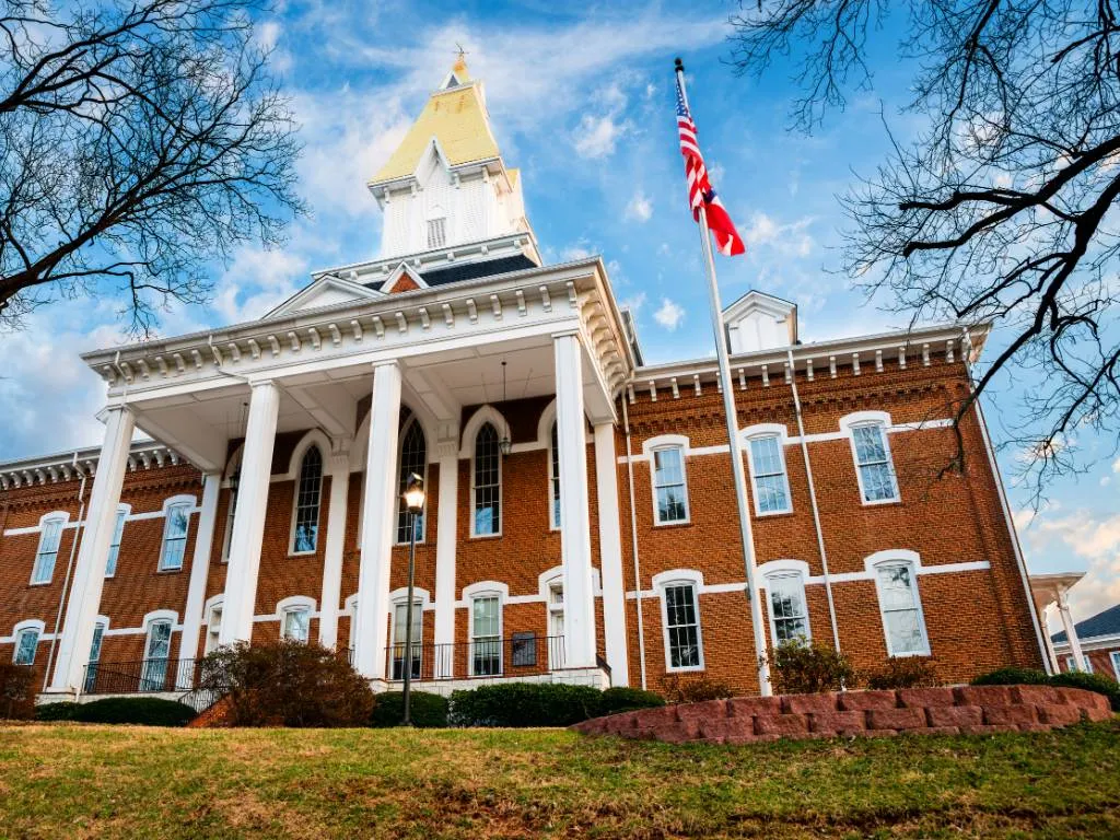 Discover Gold - Dahlonega Visitors Center